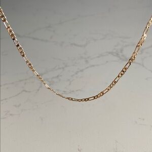 Pretty Bird • Yellow Gold Plated Flat Figaro Chain